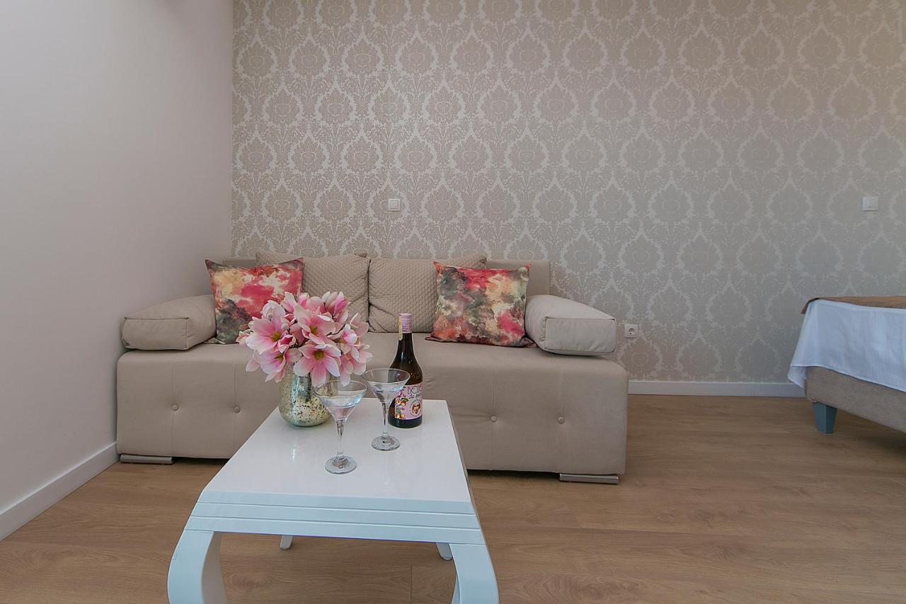 Apartman Sunshine Макарска Екстериор снимка